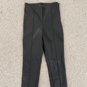 Never worn Zara vegan leather leggings